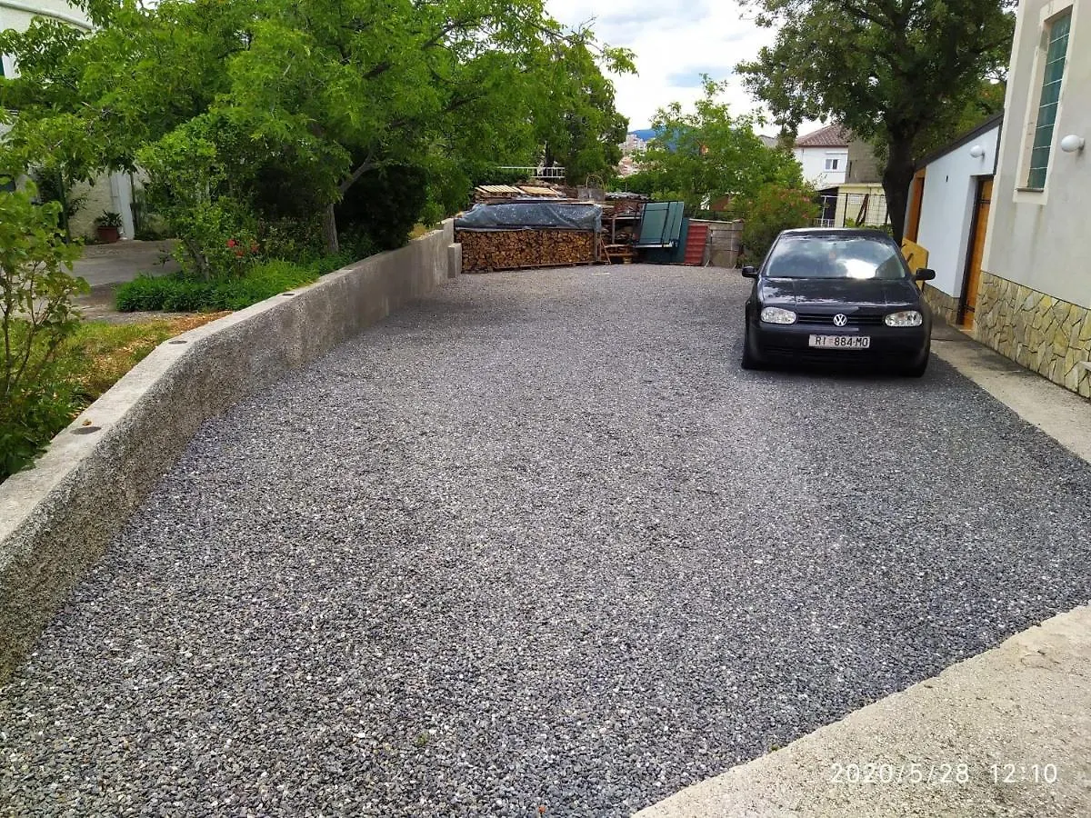 Apartments And Rooms With Parking Space Novi Vinodolski - 19860